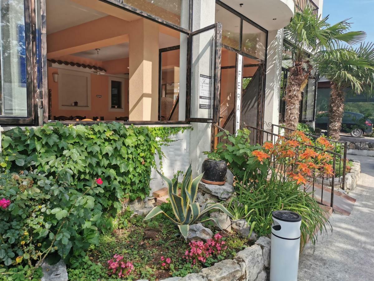 Rooms And Apartment Feral Ровинь Экстерьер фото